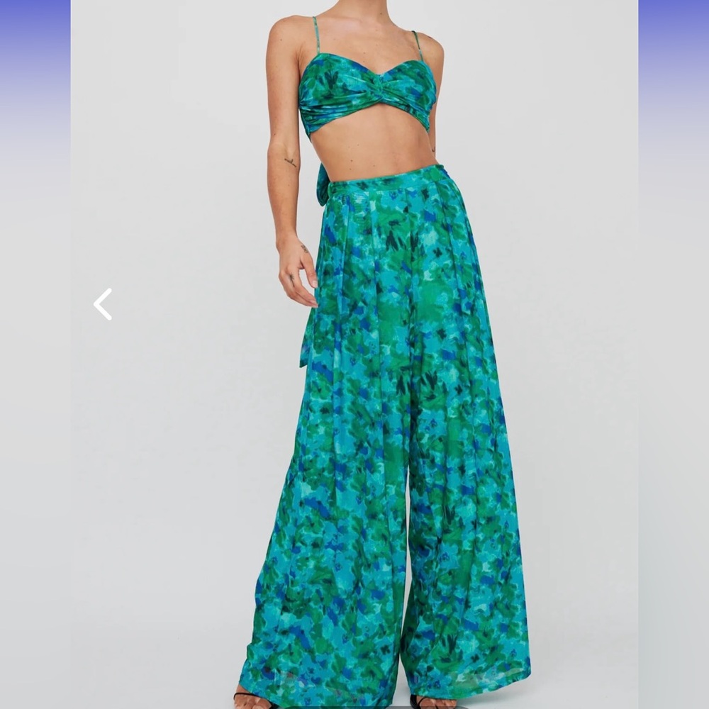 Green Floral Set